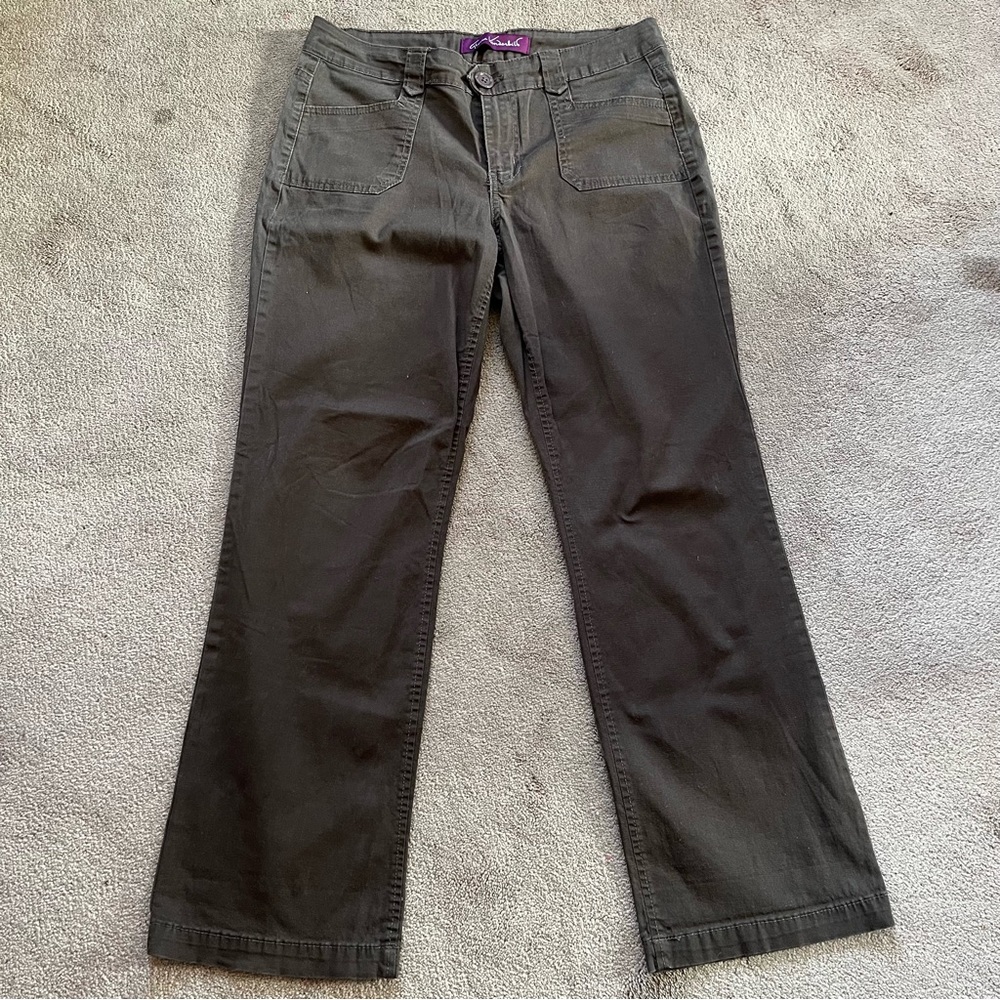 2/$20 Vintage Gloria Vanderbilt Petite Women’s Straight Leg Mid-Rise Pants